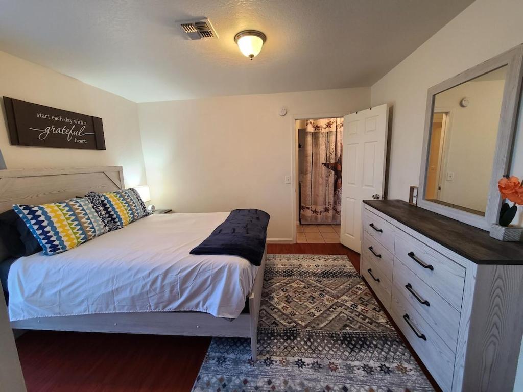 2Bed 1 Bath Condo Near Nellis Afb & The Strip Las Vegas Exterior photo